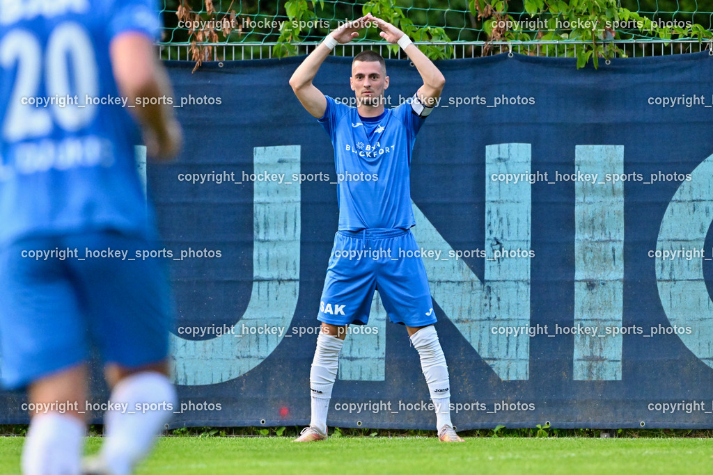 KAC 1909 vs. SAK | Jubel #24 Zoran Vukovic SAK, KAC 1909 vs. SAK, KAC 1909 vs. SAK am 06.09.2024 in Klagenfurt (Sportplatz KAC), Austria, (Photo by Bernd Stefan)