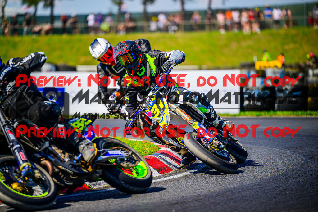 MaZZes_FotoMatrix_240512_6021986_622 | S2