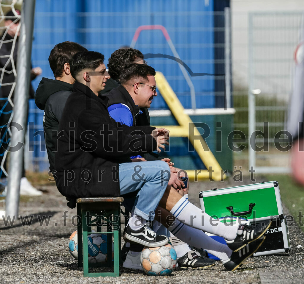 2024-02-24_024_FC_Langengeisling_II_gegen_SG_Reichenkirchen | Erding, Deutschland, 24.02.2024:
Fußball, Kreisklasse 2023 / 2024, Testspiel, FC Langengeisling II gegen SG Reichenkirchen, Endergebnis: 7:1

Foto: Christian Riedel / fotografie-riedel.net
