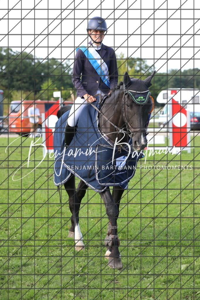 AZ2A2954 | Benjamin Bartmann Photomoments