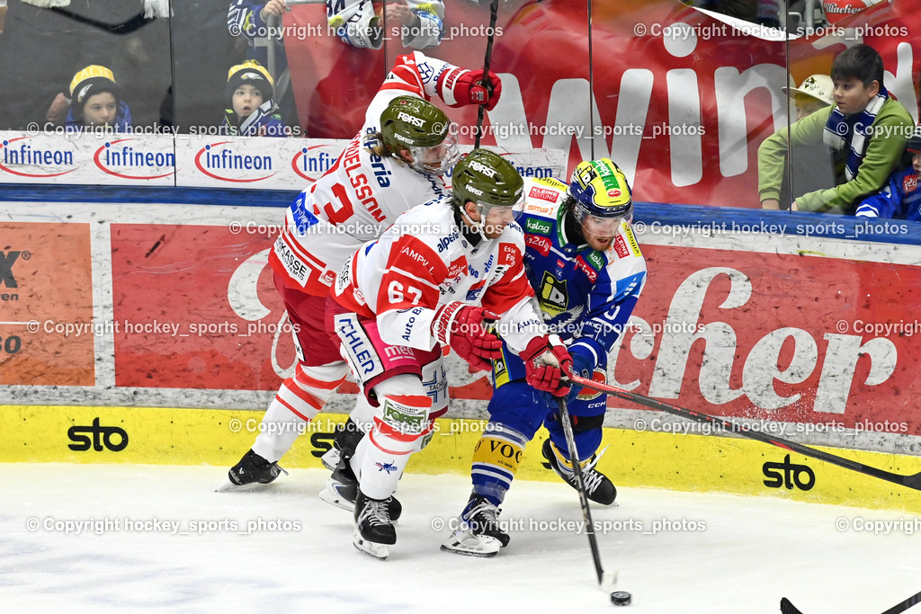 EC IDM Wärmepumpen VSV vs. HCB Südtirol Alperia | #16 Kevin Hancock EC VSV, #67 Matt Bradley HCB Südtirol Alperia, #73 Philip Samuelsson HCB Südtirol Alperia, EC IDM Wärmepumpen VSV vs. HCB Südtirol Alperia, EC IDM Wärmepumpen VSV vs. HCB Südtirol Alperia am 28.12.2025 in Villach (Stadthalle Villach), Austria, (Photo by Bernd Stefan)