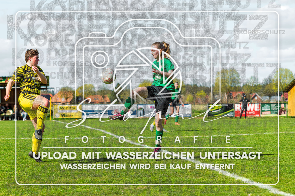 SGFTUS-1046 | Sophie Kruse (TuS Eversen-Sulze #03) beim Damen Kreisliga HK/CE Spiel zwischen SG Fulde und TuS Eversen-Sulze im Fulder Zentralstadion, Fulde (Simon Paul Stopat) - Realisiert mit Pictrs.com
