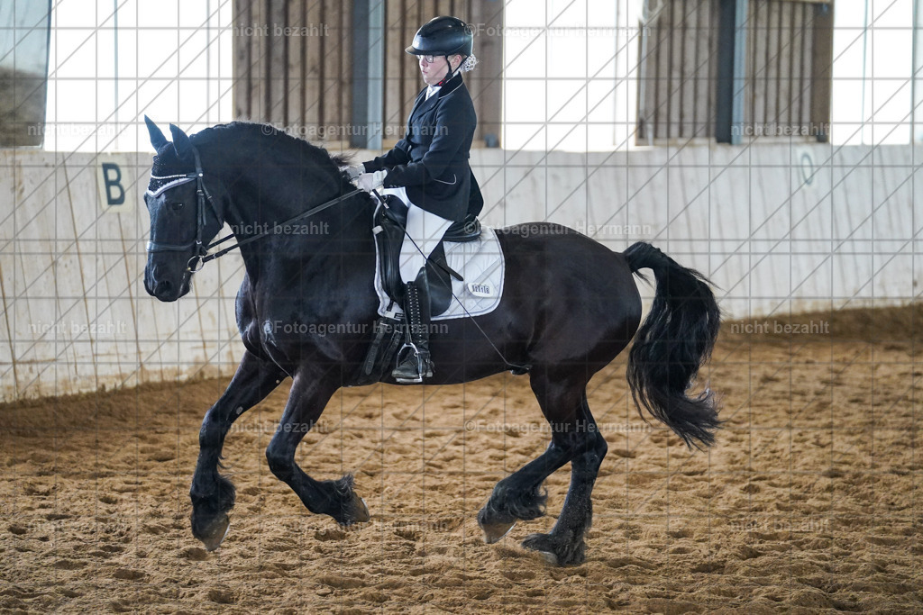 20230518-FAH03972 | Frühjahrsturnier, landberg am Lech, 2023, Reitclub Landsberg, Turnierbilder, Fotos Turnier Landsberg, Fotoagentur Herrmann, Turnierfotografen Bayern, reitsport Fotograf, Pferde Fotograf