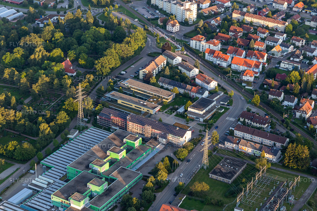 Luftbild: Eduard-Spranger-Schule, kaufmännische Schule in Freudenstadt im Bundesland Baden-Württemberg in Deutschland. Foto: IMG_128581.jpg vom 25.08.2021 durch Werner Riehm/FLY-FOTO.de