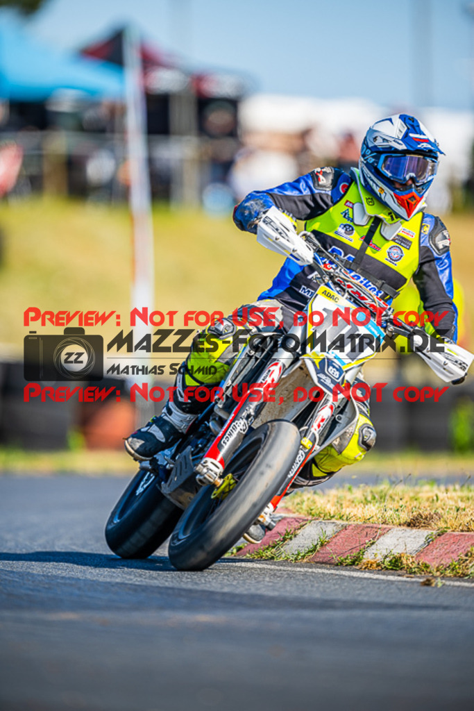 MaZZes_FotoMatrix_220529_5344 | Fotograf Mathias Schmid
Sportfotograf,
Eventfotograf,
Hochzeitsfotograf,
Portraitfotograf