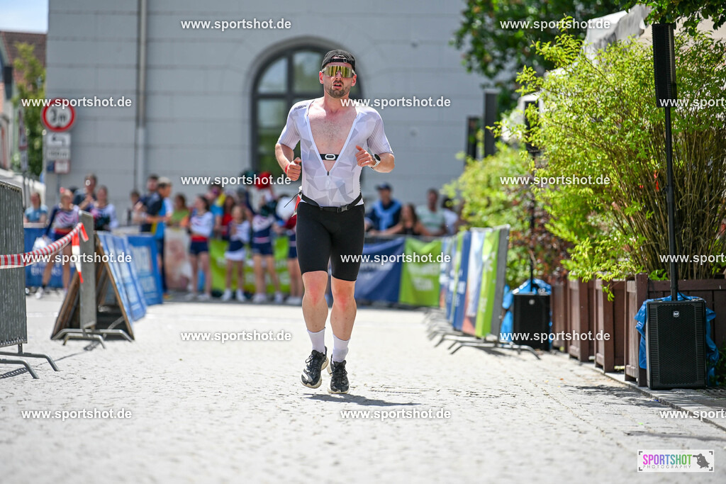 SZI_6943 | Stadttriathlon Erding 2025. #yourpictrs #sportshot_your_pictrs @Sportshotphotography #stadttriathlonerding Copyright: www.sportshot.de