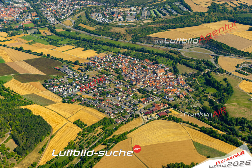 Das Luftbild zeigt : Distelhausen Tauberbischofsheim - Die Luftaufnahme wurde 2023 vom UL-Flugzeug aus erstellt ( keine Drohne ) - Hochauflösende Luftaufnahme - Für grossformatige Ausdrucke geeignet. Die Geschenkidee !Mit Lizenz und Bildrechte bestellbar