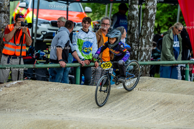 BayBMX2026-06153 | Fotogalerie von Thomas Dettweiler mit Eventbildern und lizenzfreien Fotos. Perfekt als Wandbild, für Büro, Website oder private Nutzung. - Realisiert mit Pictrs.com