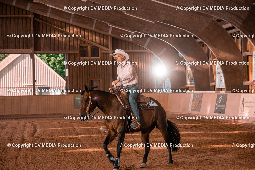 NE201328 | dv-media-shop - Realisiert mit Pictrs.com