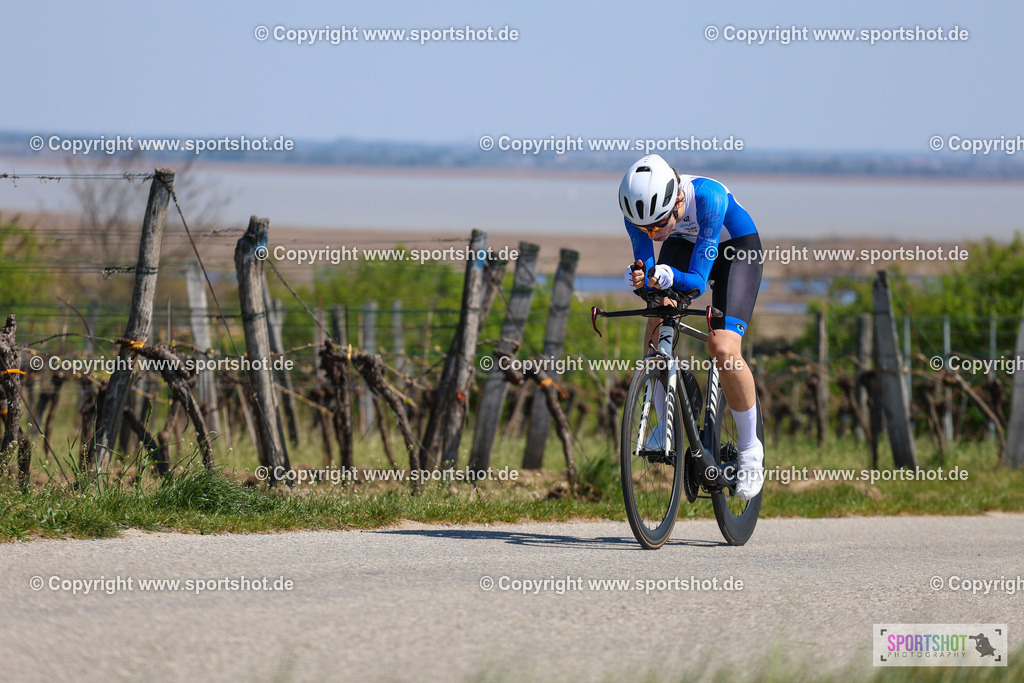 Neusiedlersee Radmarathon 2026 | @sportshot_your_pictrs #yourpictures#roadtowm2029 #nrm #neusiedlerseeradmarathon #neusiedlersee #neusiedlerseetourismus #burgenland #mörbisch #nrm26 #burgenlandtourismus #voglundco #poweredbyburgenlandtourismus #radsport #rad #marathon #ucigranfondo #visitburgenland #ucigranfondoworldseries