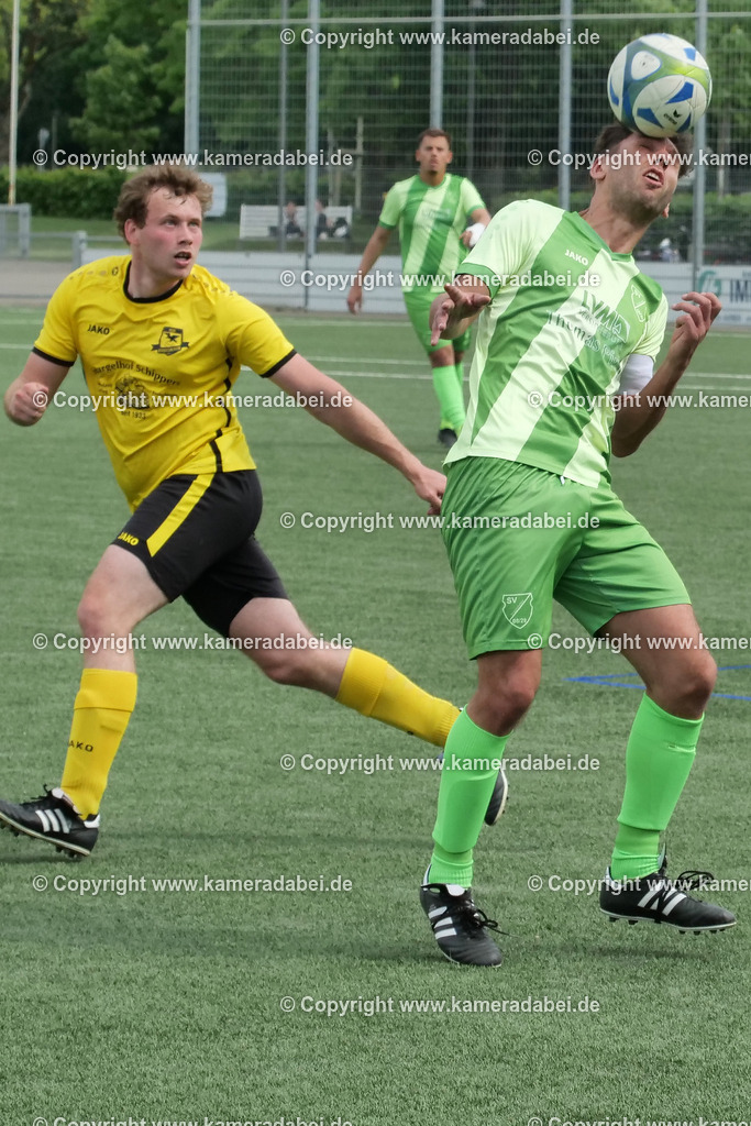 Fußball : Bezirksliga : SV 08/29 Friedrichsfeld - Borusia Veen am 10.05.2026 in Voerde Friedrichsfeld | Fußball : Bezirksliga : SV 08/29 Friedrichsfeld - Borusia Veen am 10.05.2026 in Voerde Friedrichsfeld - Realisiert mit Pictrs.com