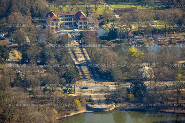 Gelsenkirchen240300330 | Luftbild, Allee zum Schloss Berge mit Schlossteich, Buer, Gelsenkirchen, Ruhrgebiet, Nordrhein-Westfalen, Deutschland