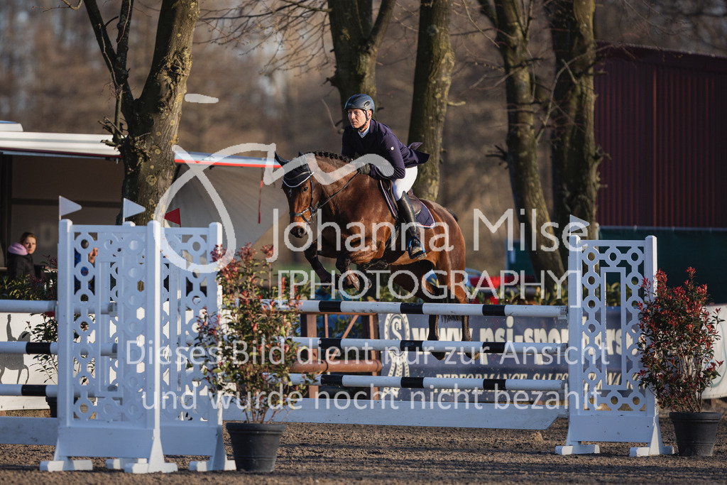 230411_Mühlen_YoungsterM-619 | Deine schönsten Turniermomente als professionelle Fotos! Entdecke hochwertige Pferdesport-Fotografie im Online-Shop. Jetzt Fotos finden & bestellen!