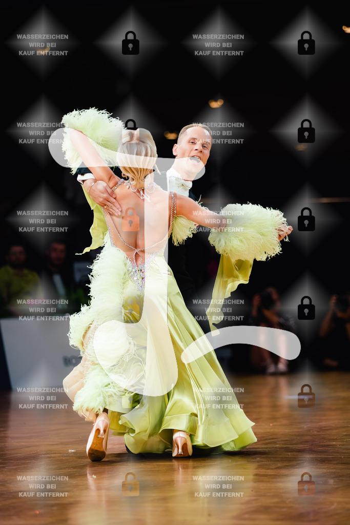 GOC 2025 - WDSF PD Super Grand Prix Standard 4th (33) Dusan Grula _ Giada Cragnolini (Slovakia)-2025-08-21-1943 | Webshop for digital downloads and prints of dance sport, event & show photographer Julian Link - Realisiert mit Pictrs.com