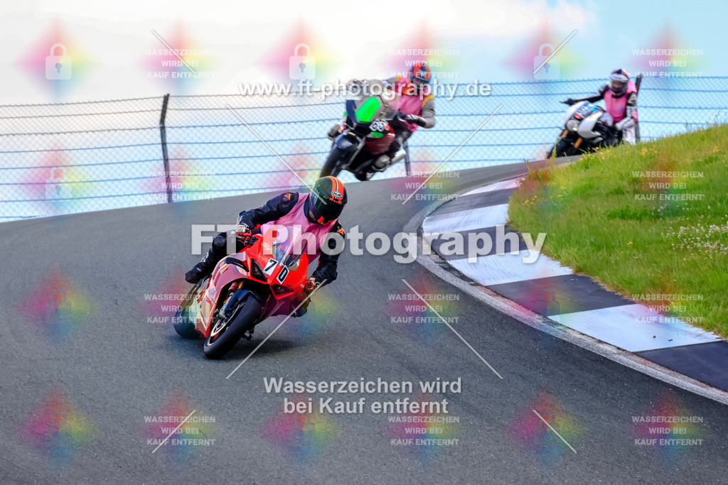 _TCM4370 | Hier findet Ihr Bilder von Touristenfahrten auf der Nürburgring Nordschleife oder von anderen Veranstaltungen die ich besucht habe. Viel Spass beim Durch Schauen 