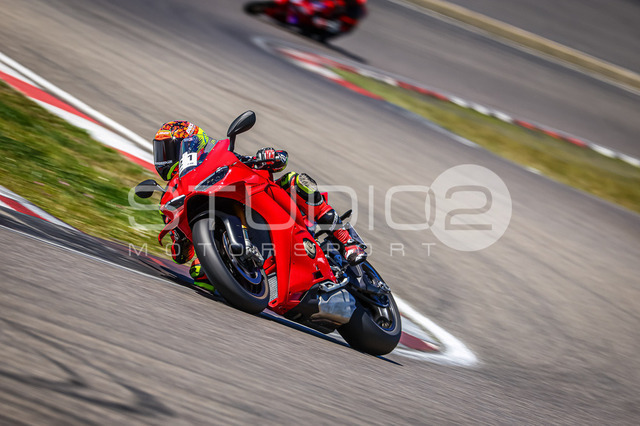 0021-260526NBR-028_21 | Deine Full-Service-Agentur für ✔️Videoproduktionen und ✔️Motorsportfotografie Jetzt Angebot anfragen!