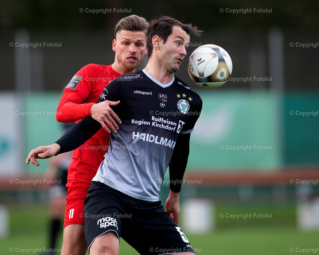 A_LUI_16042022_33 | SPORT,FUSSBALL,LT1 OOE LIGA ASKOE OEDT-SV MICHELDORF 16.04..2022 IM BILD: MICHAEL LEONHARTSBERGER  (OEDT)  UND IVICA JURINOVIC (MICHELDORF)FOTO:FOTOLUI