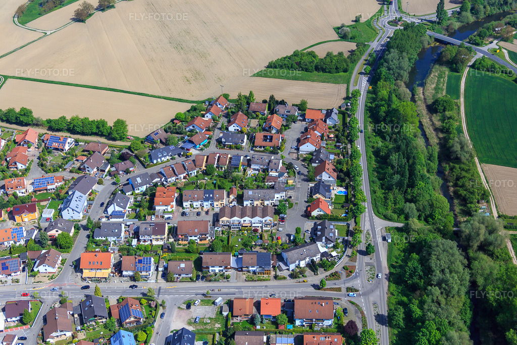 Luftbild: Trifelsstr in Hagenbach im Bundesland Rheinland-Pfalz in Deutschland. Foto: IMG_078447.jpg vom 08.05.2015 durch Werner Riehm/FLY-FOTO.de