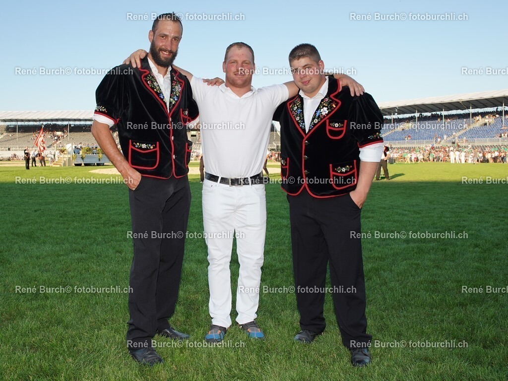 199 | René Burch leidenschaftlicher Fotograf aus Kerns in Obwalden.  Hier finden sie Sport, Landschaft und Natur Fotografie.
 - Realisiert mit Pictrs.com