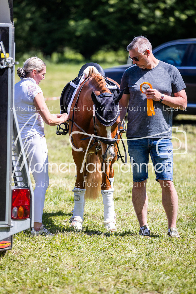 HH-Randmomente-002-9 | MomenTaufnahmen Pferdesportfotos