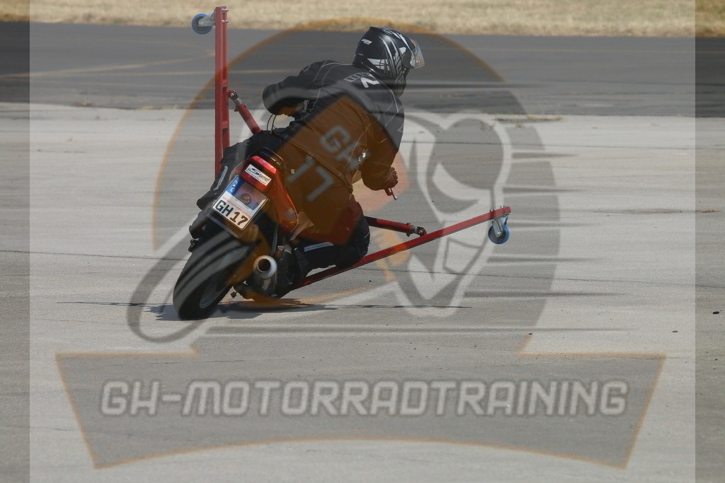 IMG_3159 | gh-motorradtraining-foto.de - Realisiert mit Pictrs.com