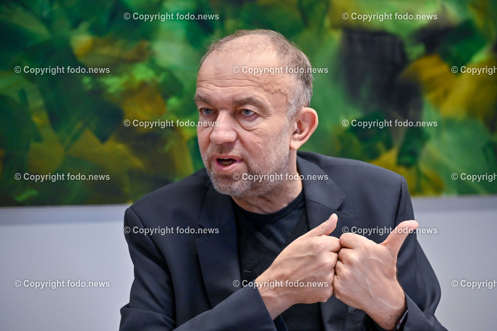 Meinhard Lukas (Rektor Johannes Kepler Universitaet Linz_ JKU)_ 03.01.2023-16 | 03.01.2023, Johannes Kepler Universitaet Linz, AUT, Meinhard Lukas, im Bild Meinhard Lukas (Rektor Johannes Kepler Universitaet Linz, JKU)