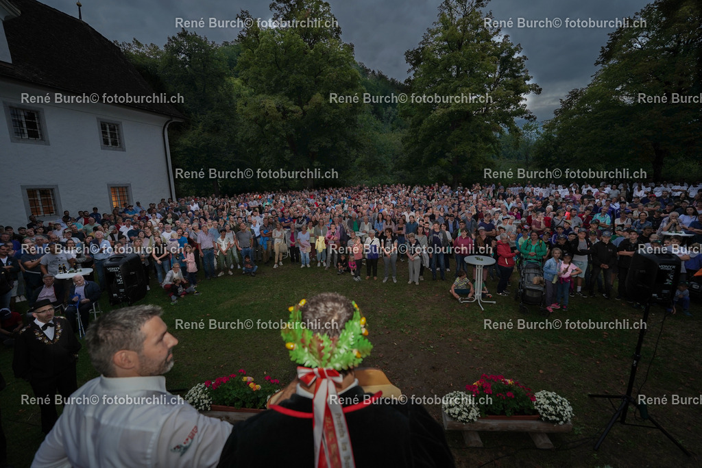 DSC08428-2 | René Burch leidenschaftlicher Fotograf aus Kerns in Obwalden.  Hier finden sie Sport, Landschaft und Natur Fotografie.
 - Realisiert mit Pictrs.com