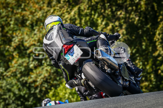 0042-260814BB-030_42 | Deine Full-Service-Agentur für ✔️Videoproduktionen und ✔️Motorsportfotografie Jetzt Angebot anfragen!