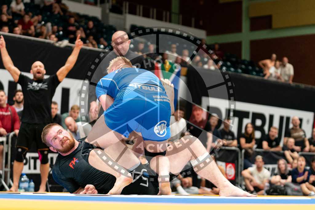20230916PBB5551 | Fighters compete during the grappling tournement ADCC Trials (European, Middle East and African Championship) in Warsaw, Poland, on September 16, 2023.