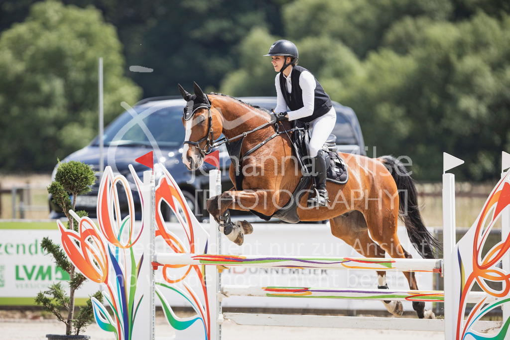 250629_PfSpTa_L-Spr2-405 | Deine schönsten Turniermomente als professionelle Fotos! Entdecke hochwertige Pferdesport-Fotografie im Online-Shop. Jetzt Fotos finden & bestellen!