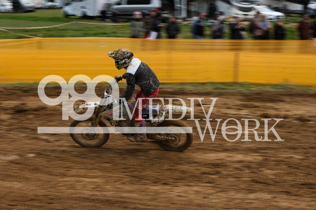 5E6A3676 | 989 MEDIAWORK