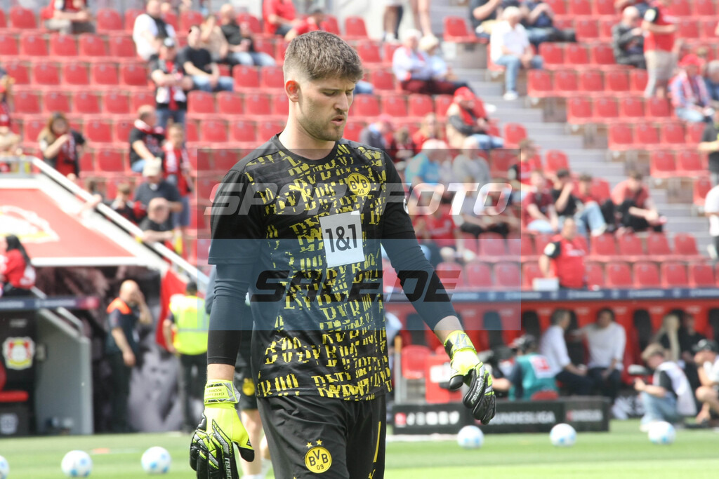 Bayer 04 Leverkusen - Borussia Dortmund | Gregor Kobel - © Sportfoto-Sale (MK) - Realisiert mit Pictrs.com