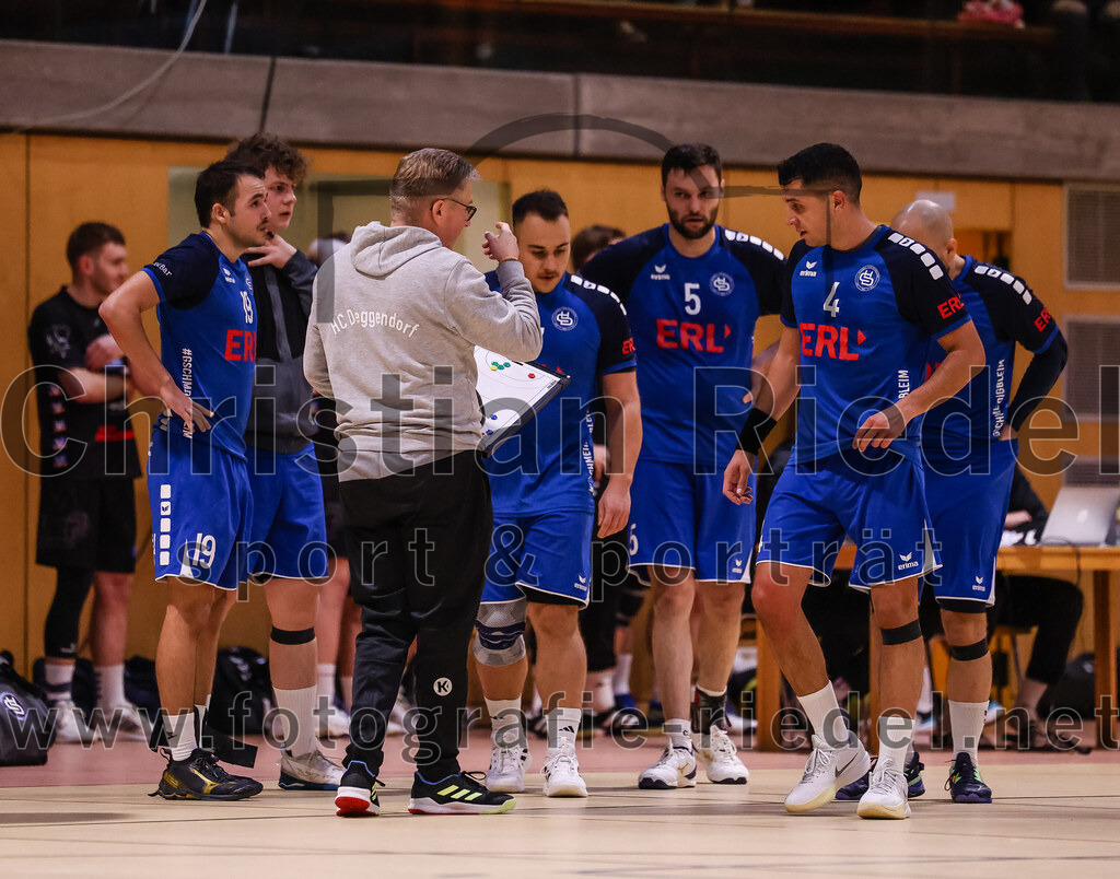 2024-11-09_090_SpVgg_Altenerding_II_gegen_HC_Deggendorf | Erding, Deutschland, 09.11.2024:Handball, Bezirksliga Männer Ost 2024 / 2025, 4. Spieltag, SpVgg Altenerding II gegen HC Deggendorf, Endergebnis: 25:24Foto: Christian Riedel / fotografie-riedel.net