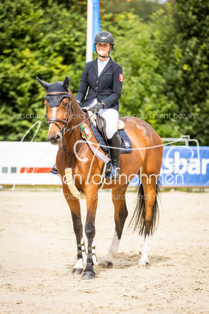 BHO-2PhSpr-M-5-2439 | MomenTaufnahmen Pferdesportfotos