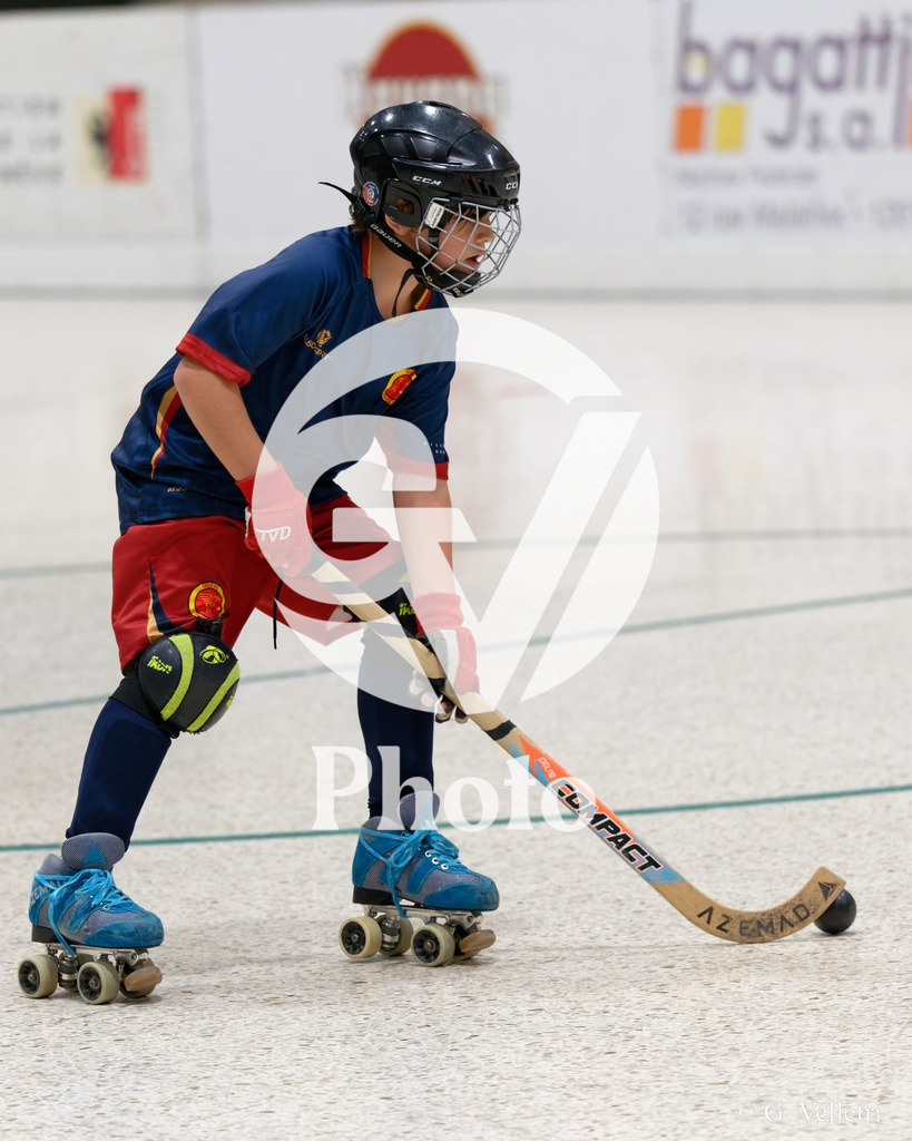 U13  - Geneve RHC v HC Munsingen W  |  during the U13  match between Geneve RHC and HC Munsingen W  at Centre sportif de la queue d'arve in Geneve, Switzerland
