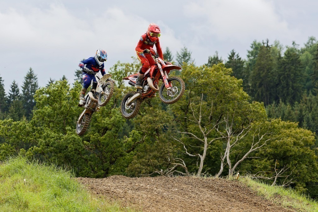 Motocross_Gerstetten_250802_6091 | Fotopresso – Sportfotografie in Heidenheim & Umgebung. Professionelle Sportfotografie für unvergessliche Momente. Dynamische Action-Shots, emotionale Szenen & hochwertige Bilder. - Realisiert mit Pictrs.com