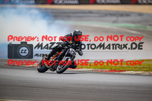 MaZZes_FotoMatrix_230719_4400 | ROT