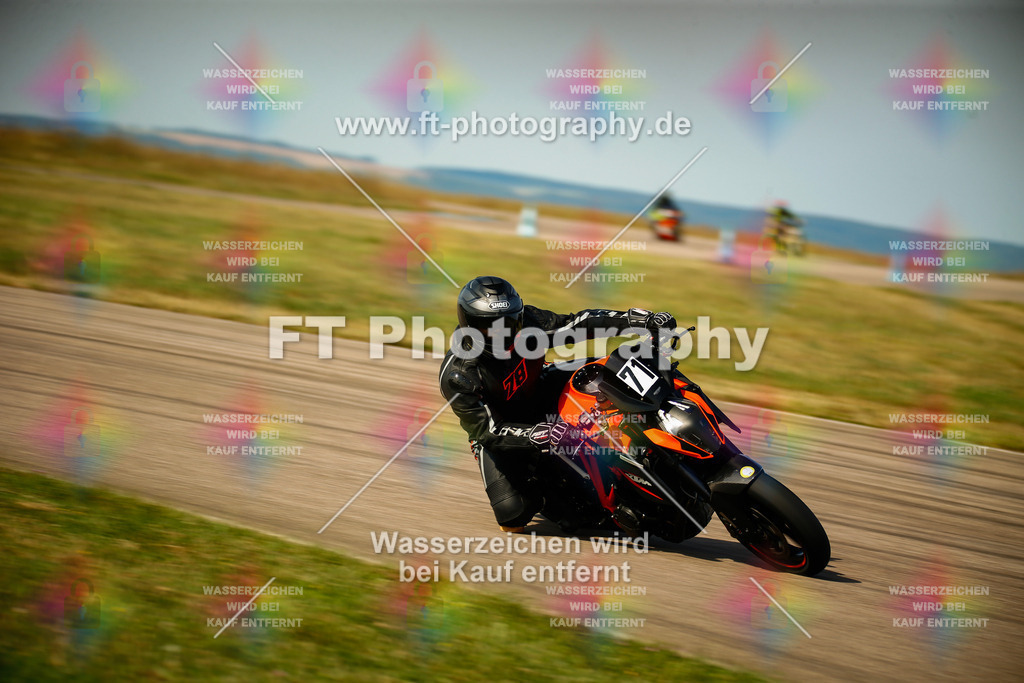 _MOT5858 | Hier findet Ihr Bilder von Touristenfahrten auf der Nürburgring Nordschleife oder von anderen Veranstaltungen die ich besucht habe. Viel Spass beim Durch Schauen 