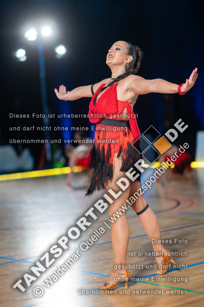 20260322-10431 | Hier finden Sie Tanz Bilder vom Latein und Standard Formationen tanzen. Sportbilder vom Tanzsport. Schöne Fotos und von Weltmeisterschaft, Europameisterschaft, Bundesliga, Regionalliga, Oberliga und Landesliga sowie von GOC Stuttgart, DanceComp, WM Bremen