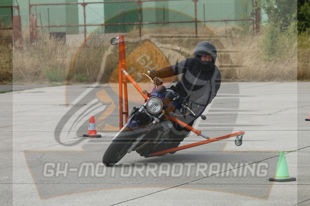 IMG_3496 | gh-motorradtraining-foto.de - Realisiert mit Pictrs.com
