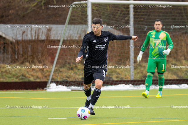 Fußball I Herren I Saison 2025-2026 I Landesfreundschaftsspiel I SC Rönnau - SSG Rot-Schwarz Kiel 081 | Tim Hamann (3, SC Rönnau) - Realisiert mit Pictrs.com