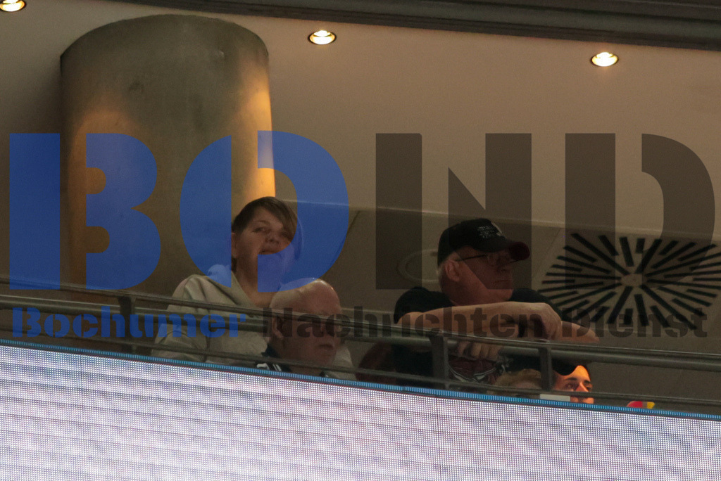 SES_KOLISE20250119-49 | bond - Realisiert mit Pictrs.com