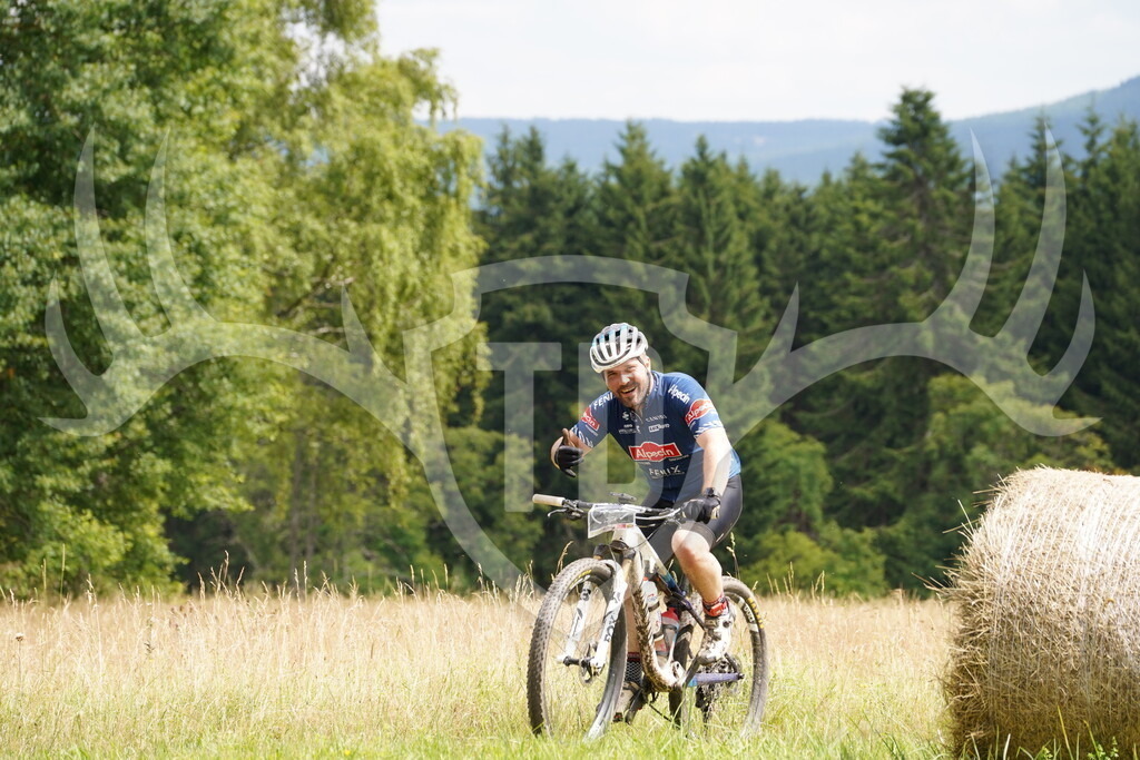 DSC05329 | Fotogalerie der Treibjagd im Dunkelwald - Dein MTB Etappenrennen im Erzgebirge - Realisiert mit Pictrs.com