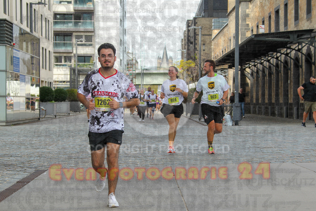 250920_1335_EV4_6202 | Sportfotografie im Rhein-Sieg Kreis, Köln, Bonn, NRW, Rheinland Pfalz, Hessen, etc. Unser Tätigkeitsfeld umfasst den Laufsport vom Volkslauf über den Marathon, Duathlon, Triathon bis zum Ultralauf wie Kölnpfad Ultra oder Schindertrail.