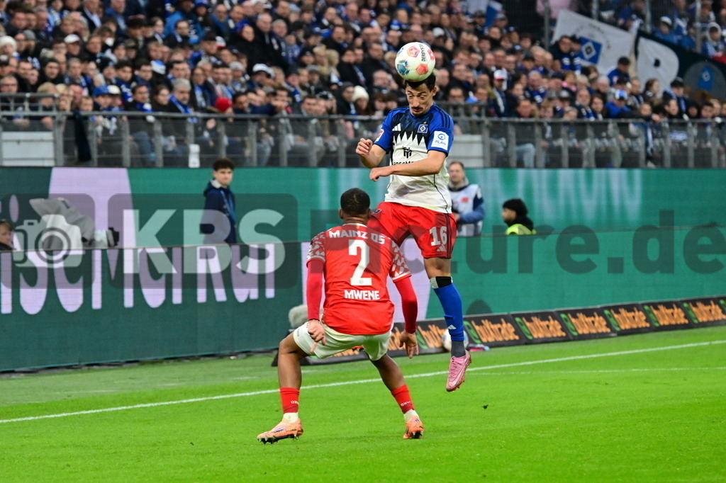 KBS Picture_HSV-Mainz05_040 | v.v. Mwene Phillipp (1.FSV Mainz05) , Gocholeishvili Giorgi (HSV) ,Sportplatz :  Volksparkstadion, - Realisiert mit Pictrs.com