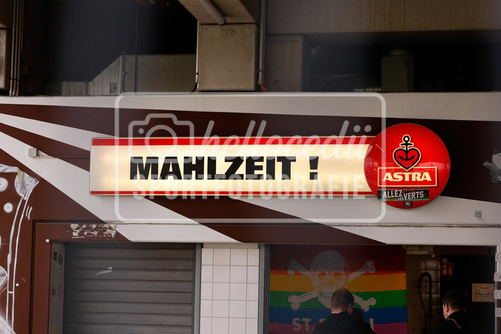 Fußball I Frauen I Saison 2025-2026 I Regionalliga Nord I 15. Spieltag I St. Pauli - SpVg Aurich-37 | realhellocedii - Realisiert mit Pictrs.com