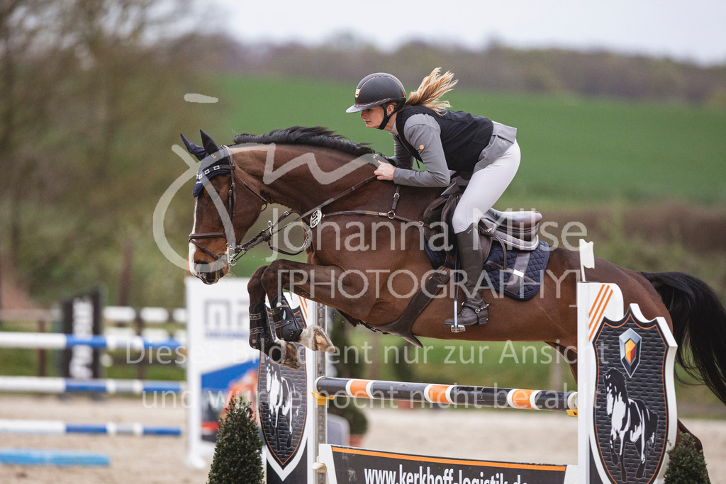 250417_Frühlingsfest_Youngster-M-235 | Deine schönsten Turniermomente als professionelle Fotos! Entdecke hochwertige Pferdesport-Fotografie im Online-Shop. Jetzt Fotos finden & bestellen!