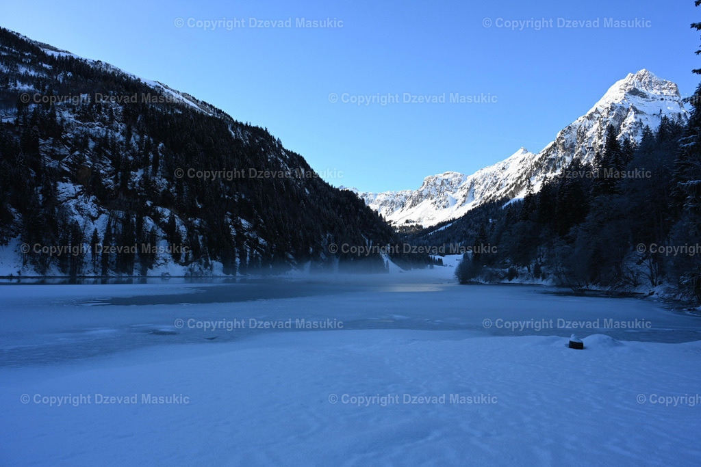 Obersee - Glarus | Ich fotografiere Landschaften, Produkte und erstelle für Sie Firmenportraits. Engagieren Sie mich für den nächsten Projekt. - Realisiert mit Pictrs.com