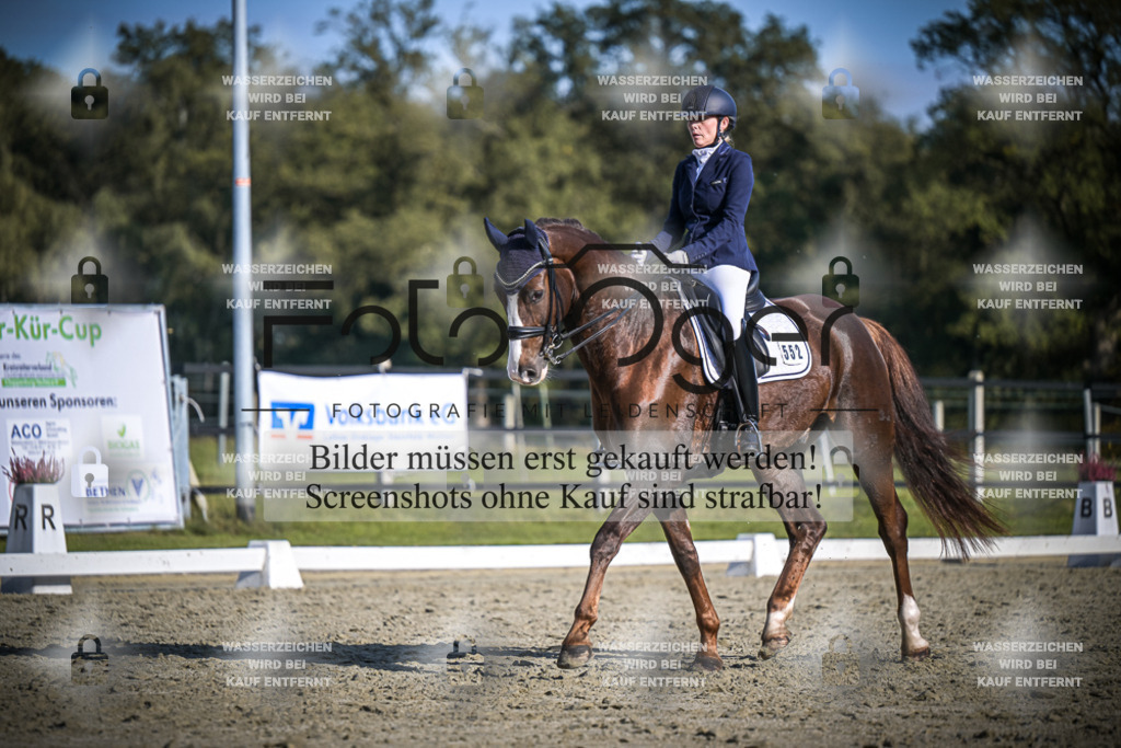 DOS_4909 | Entdecke hochwertige Reitturnierfotos von Foto Oger. Professionell, emotional und authentisch – jetzt Lieblingsmomente im Shop bestellen.Deutschlandweite Turnierfotografie. - Realisiert mit Pictrs.com