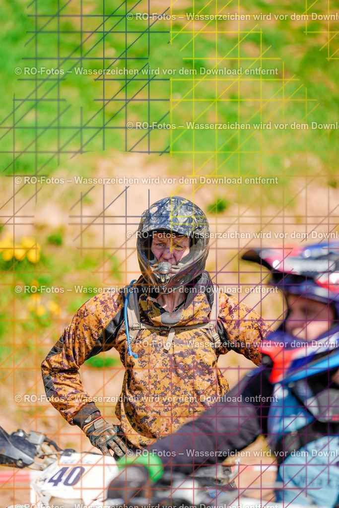 2 Lauf Mernes-64 | Sportfotografie von RO-Fotos: Motorsport, Motocross, Enduro, Laufveranstaltungen und Triathlon. Professionelle Fotos von Sportlern und Events. - Realisiert mit Pictrs.com
